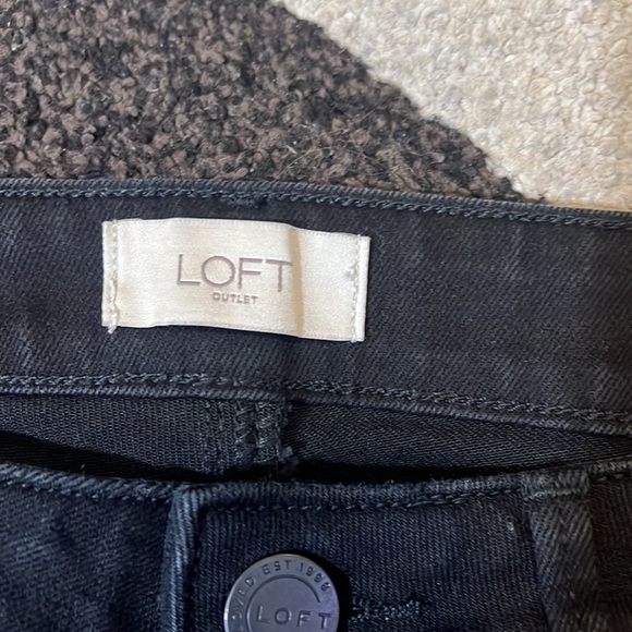 Loft Black curvy skinny jeans Womens 4 - Picture 3 of 6